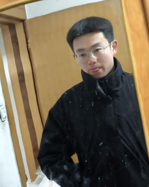 万花梓宸